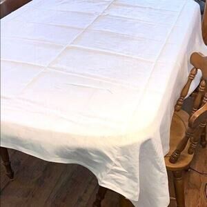 Vintage Embroidered W Square Tablecloth White Classic Traditional